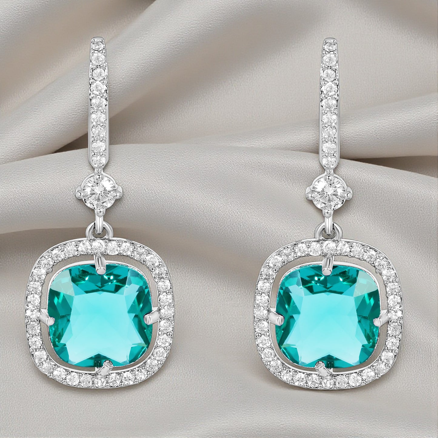 Lume Hook Earrings - Green