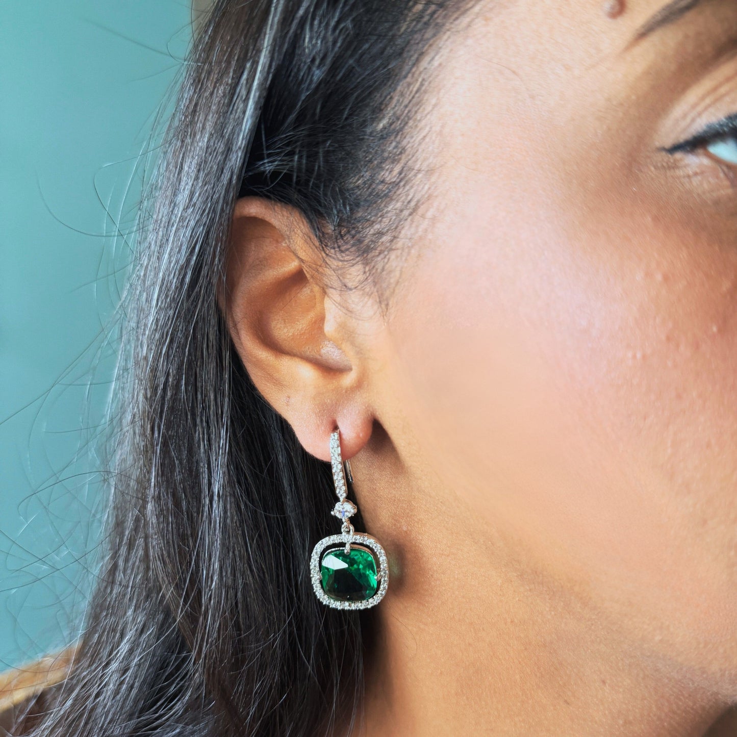 Lume Hook Earrings - Green