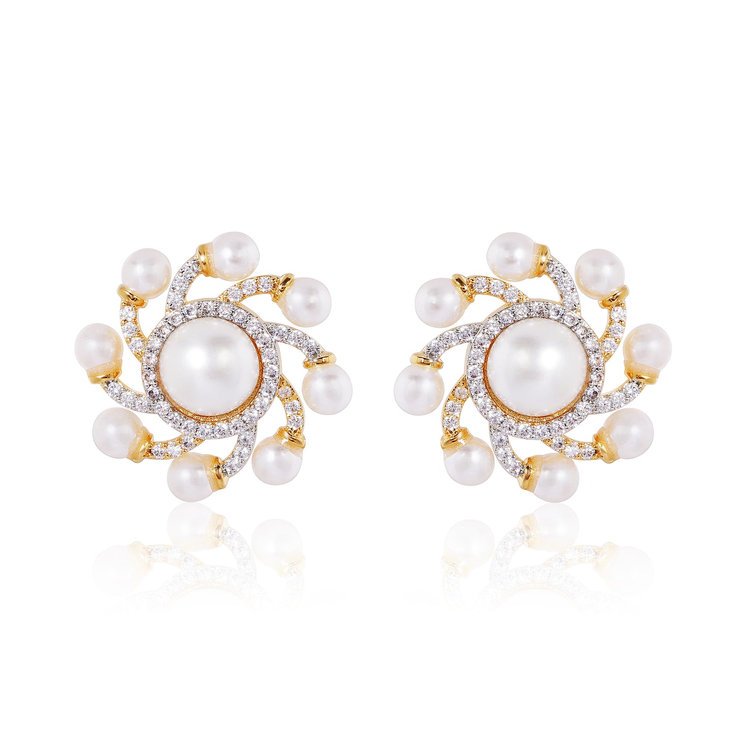 Laila Stud Earrings - Gold & Pearl