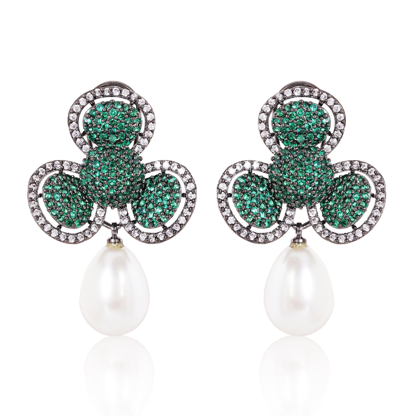 Aara Earrings - Green
