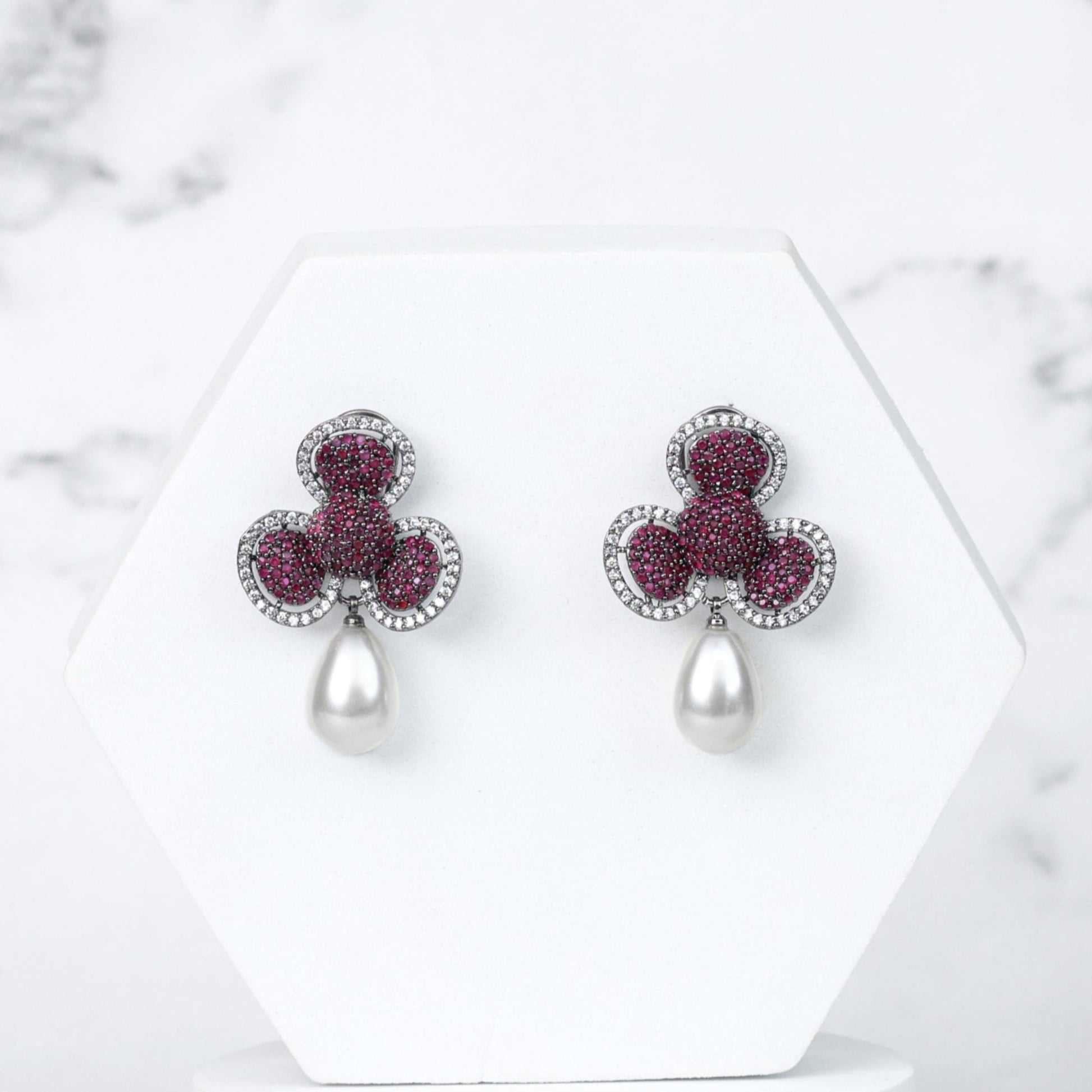 Ara Earrings_Red