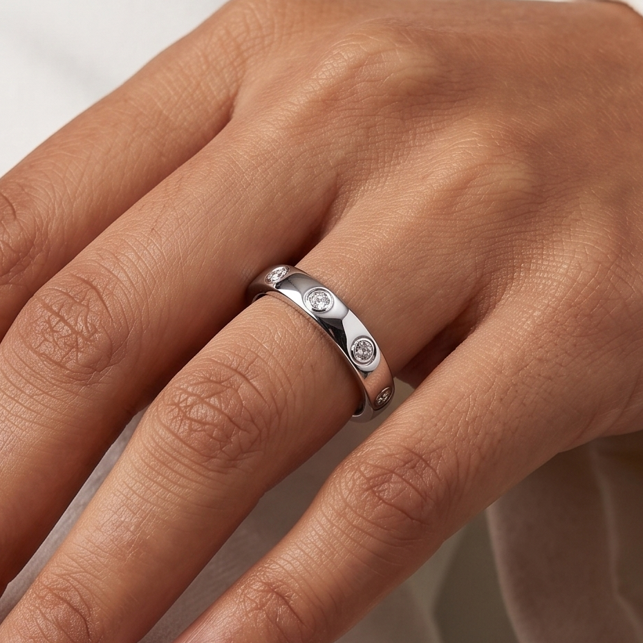 Love Ring - Diamond & Silver