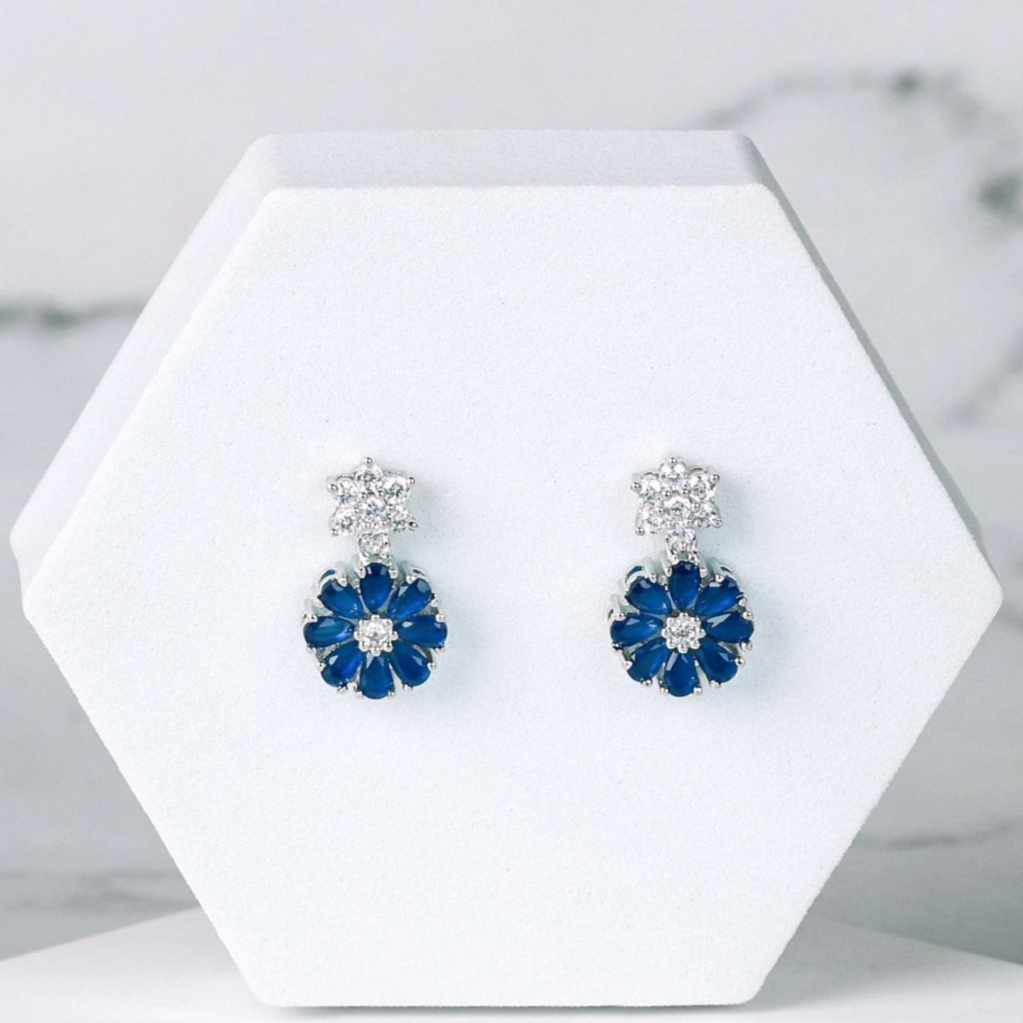 Ira earrings  Blue