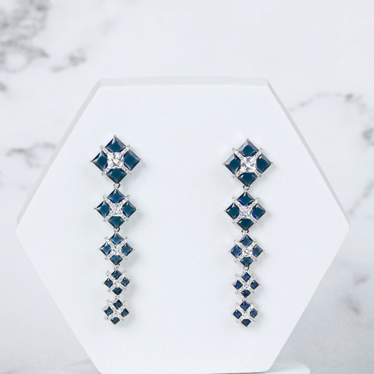Lumi Earrings - blue