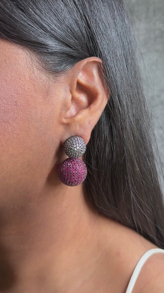 Lucent Earrings - Ruby pink