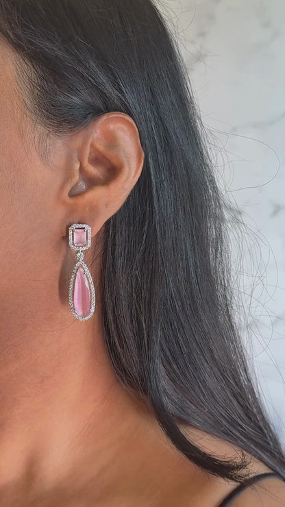 Blush Dangler earrings - Pink