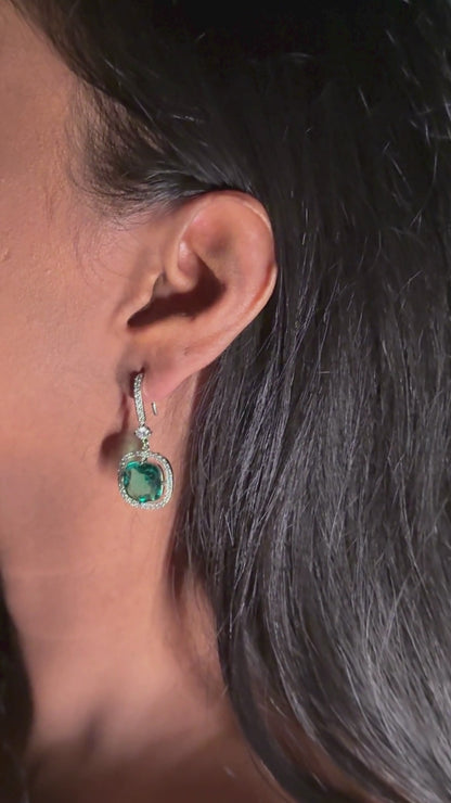 Lume Hook Earrings - Green